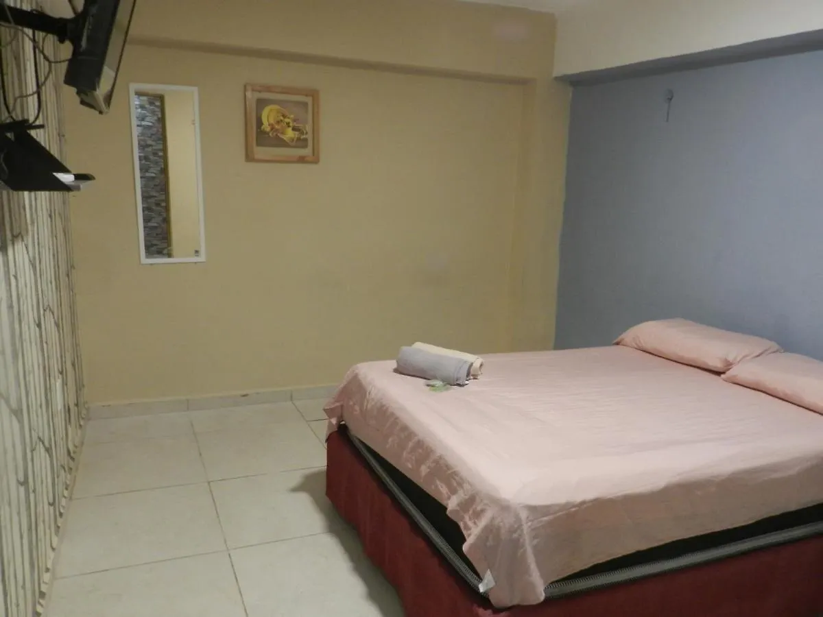 Xabadava Cancun Aparthotel